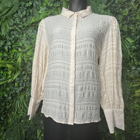 Guess Women Tops XL Beige Crinkle Blouse Collar Long Sleeve MSRP$89.00 NWT 0201 - Picture 4 of 16
